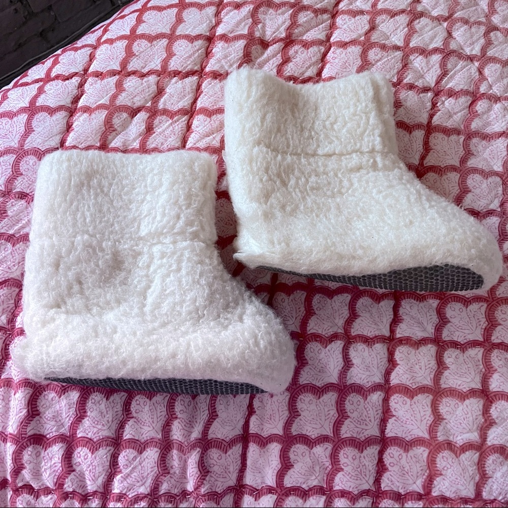 100% Wool Slipper Booties from Scotland House of Bruar ladies size 6-7.5